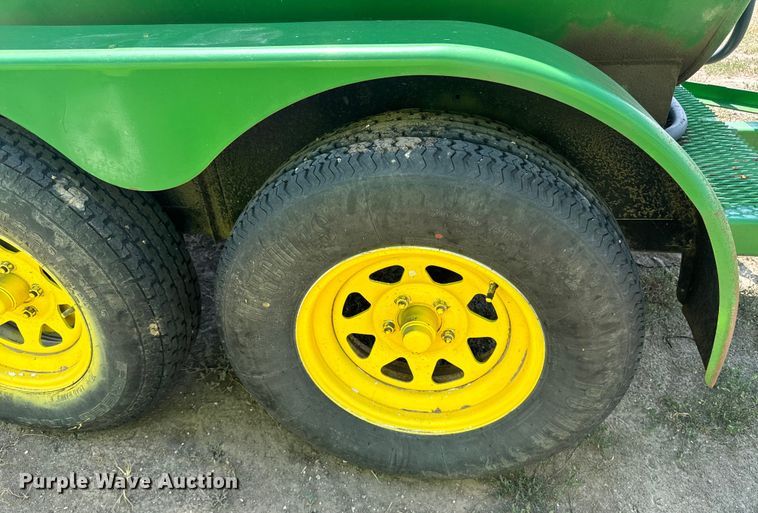 image for item DQ6930 Fuel trailer