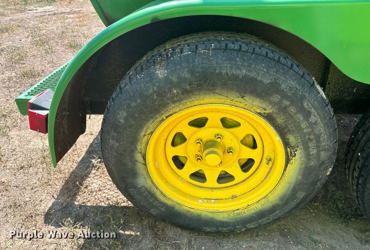 image for item DQ6930 Fuel trailer