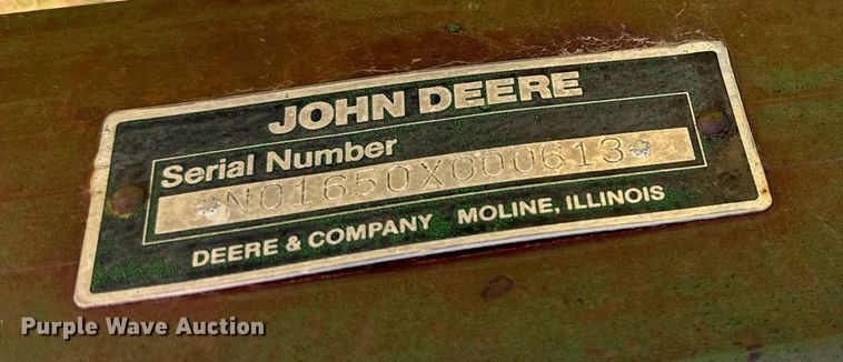image for item DQ6933 John Deere 1650 chisel