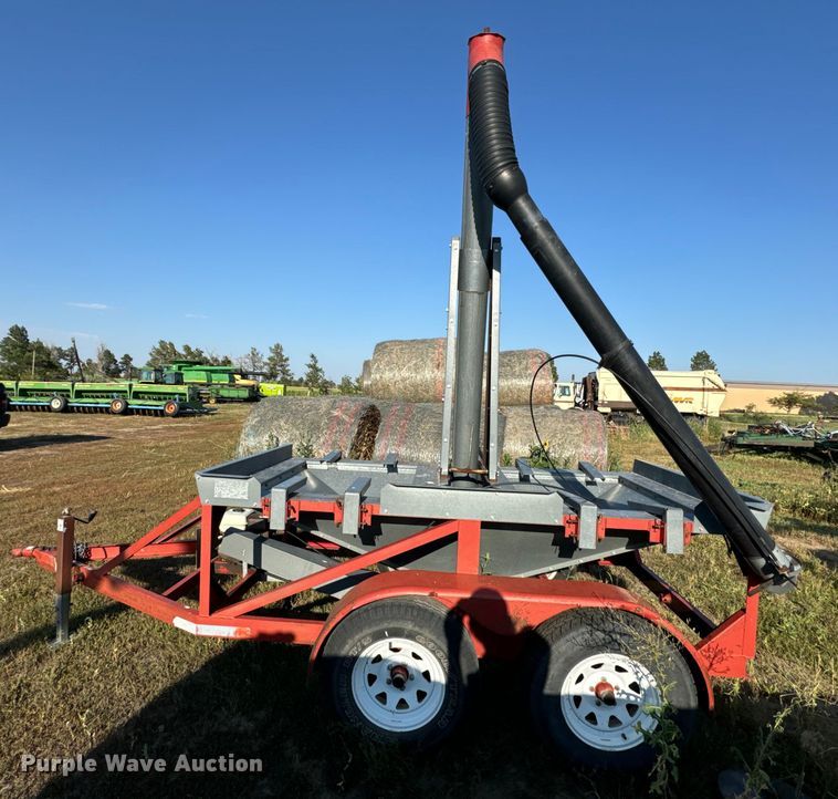 image for item DQ6934 Seed tender