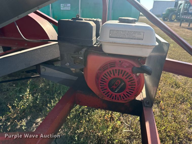 image for item DQ6934 Seed tender