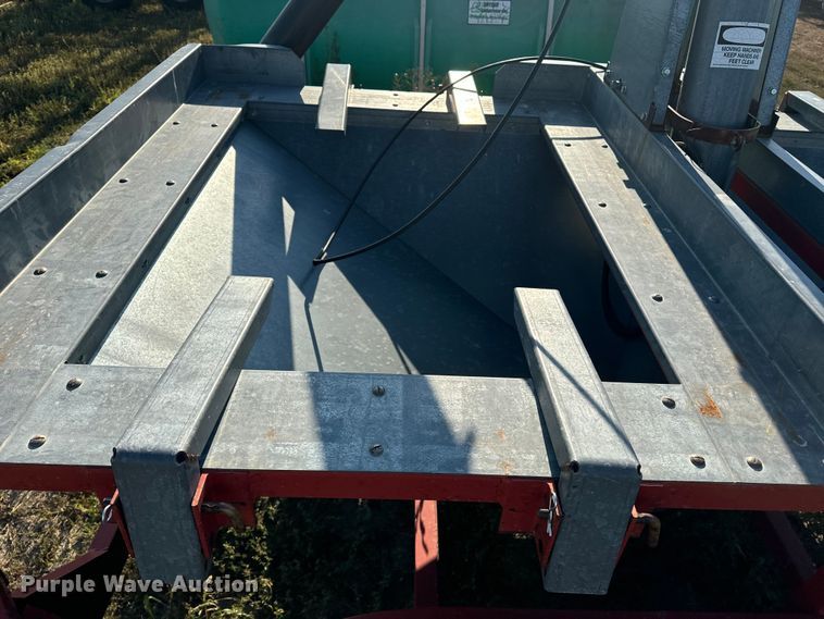 image for item DQ6934 Seed tender