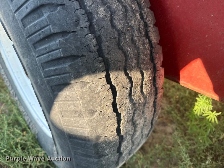 image for item DQ6934 Seed tender