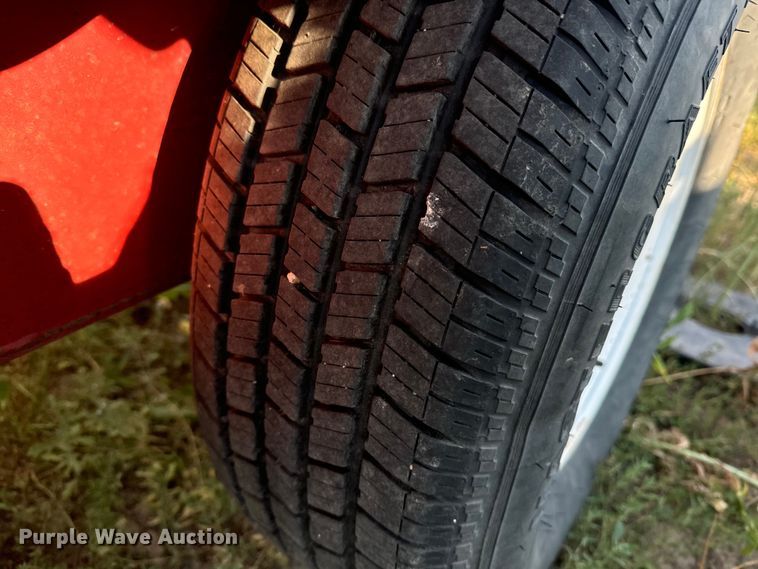 image for item DQ6934 Seed tender