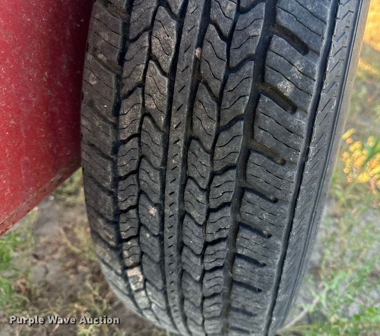 image for item DQ6934 Seed tender