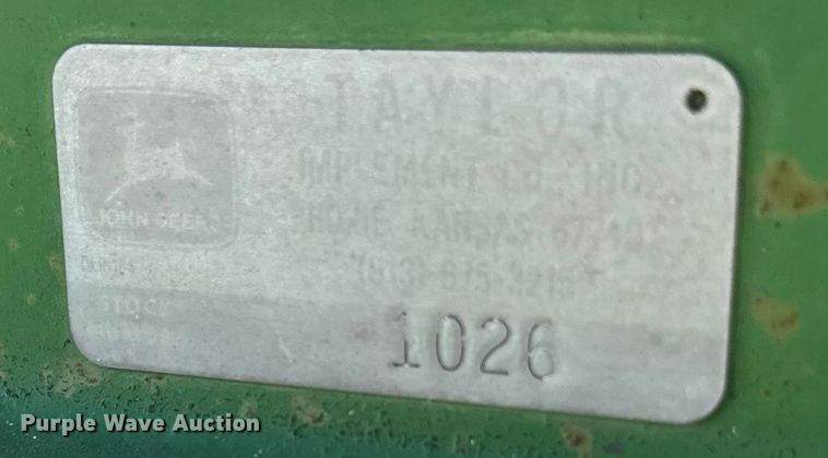 image for item DQ6935 John Deere 1600 field cultivator