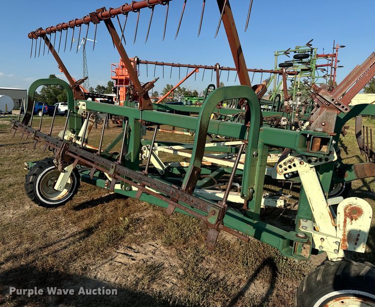 image for item DQ6937 Flex-King R-36 rod weeder