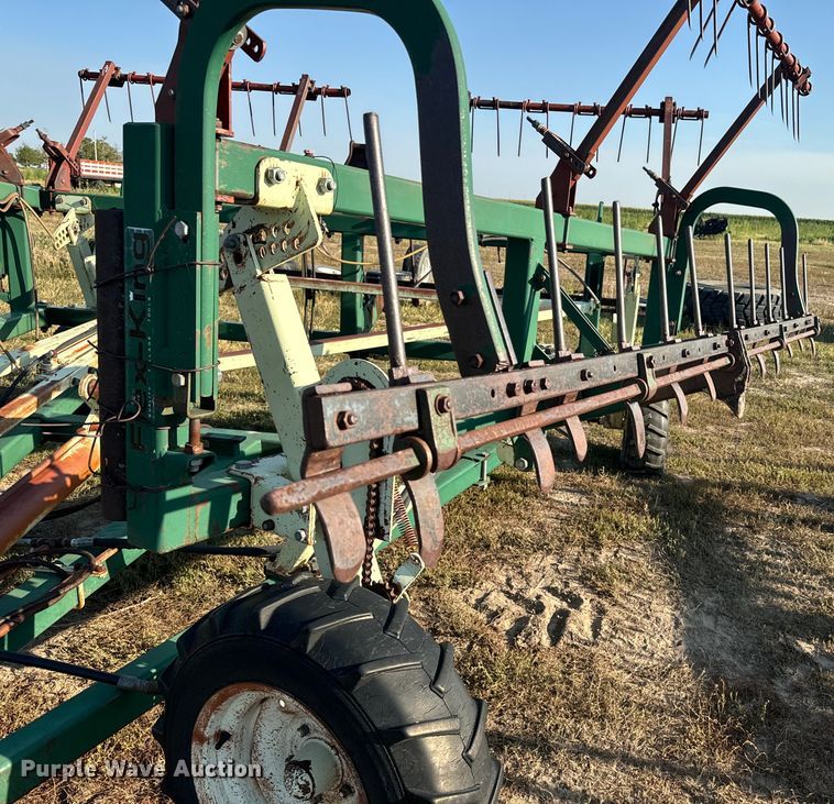 image for item DQ6937 Flex-King R-36 rod weeder