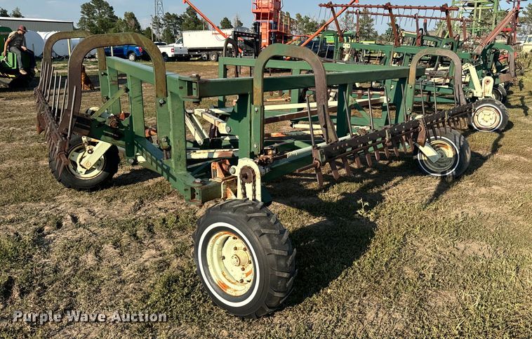 image for item DQ6938 Flex King R-30 rod weeder