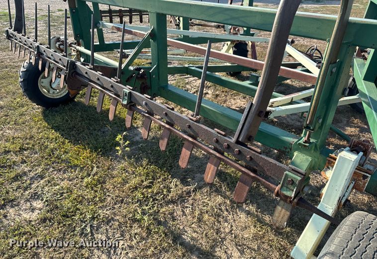 image for item DQ6938 Flex King R-30 rod weeder