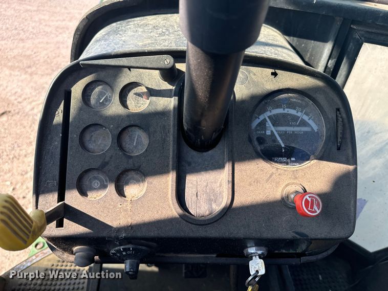 image for item DQ6942 1976 John Deere 4430 tractor