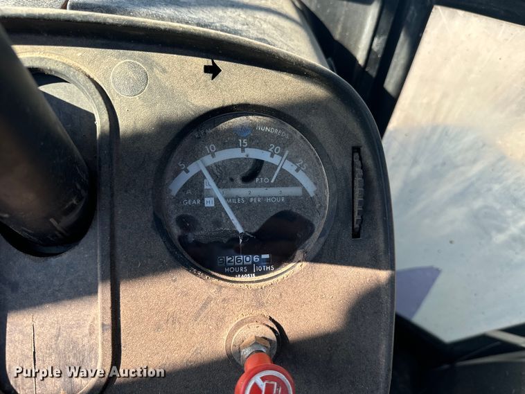 image for item DQ6942 1976 John Deere 4430 tractor