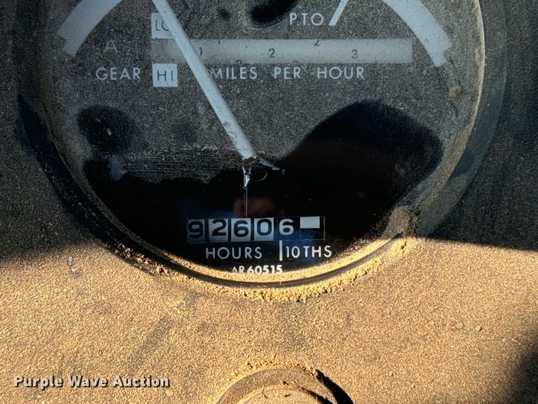 image for item DQ6942 1976 John Deere 4430 tractor