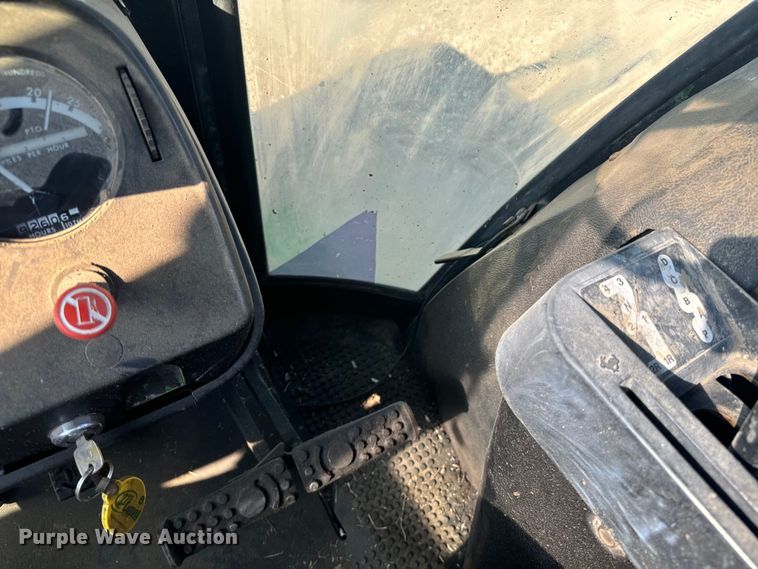 image for item DQ6942 1976 John Deere 4430 tractor