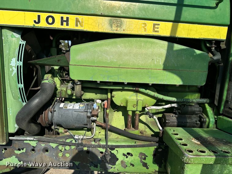 image for item DQ6942 1976 John Deere 4430 tractor