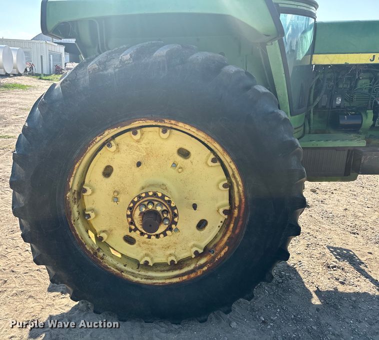 image for item DQ6942 1976 John Deere 4430 tractor