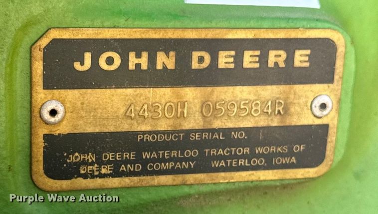 image for item DQ6942 1976 John Deere 4430 tractor