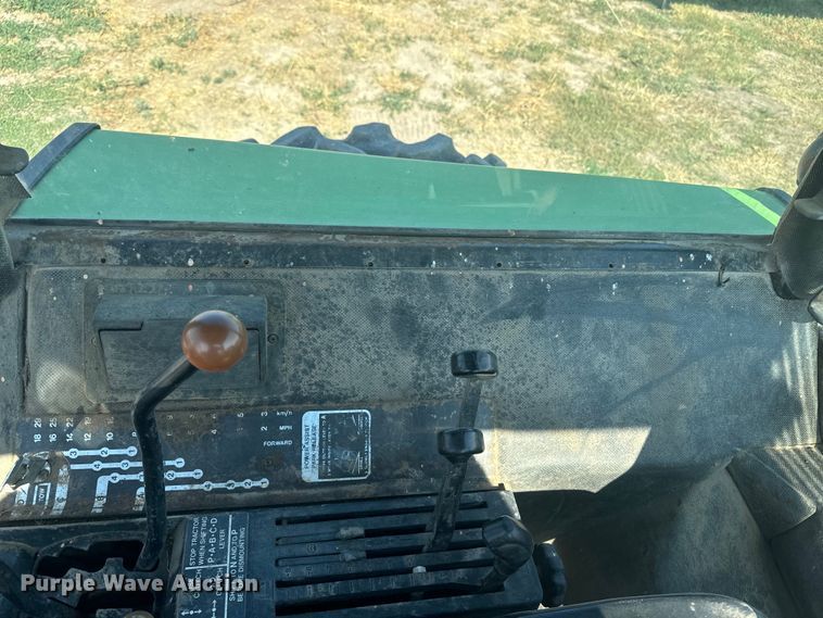 image for item DQ6944 1979 John Deere 4440 tractor