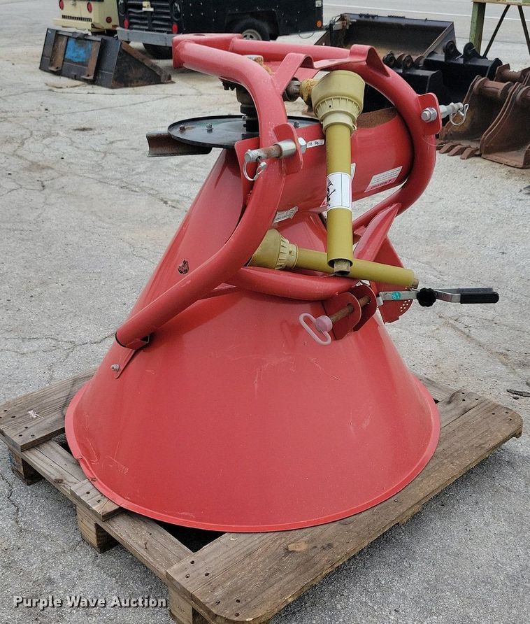 image for item DR4357 2019 Behlen Country spreader