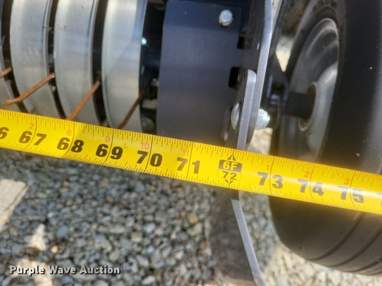 image for item DR4921 2022 Kubota  BV4180 round baler