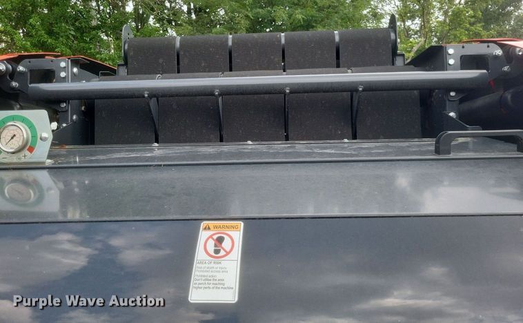 image for item DR4921 2022 Kubota  BV4180 round baler