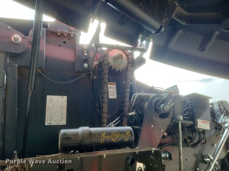 image for item DR4921 2022 Kubota  BV4180 round baler