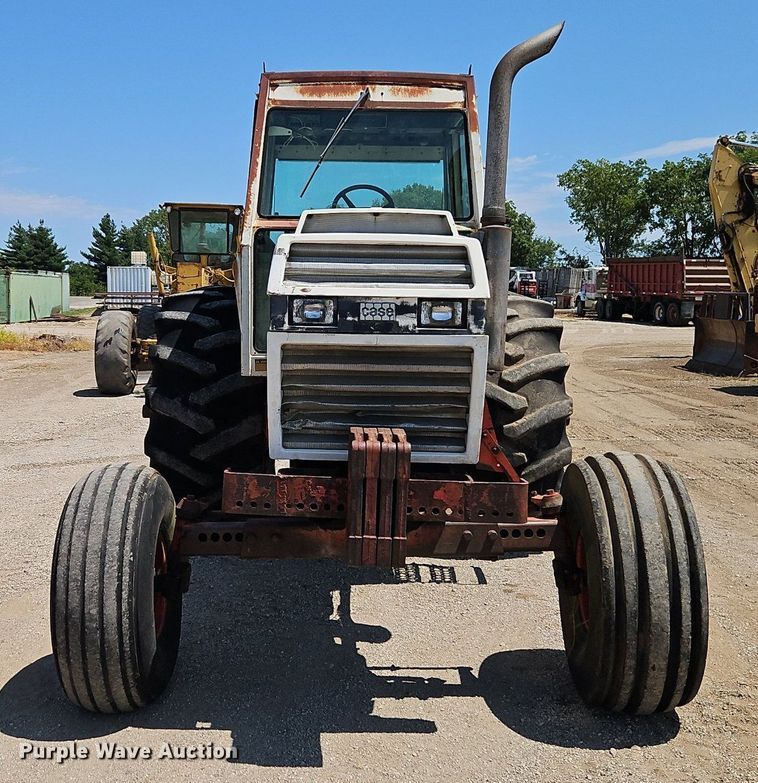 image for item DR8719 Case 2590 tractor