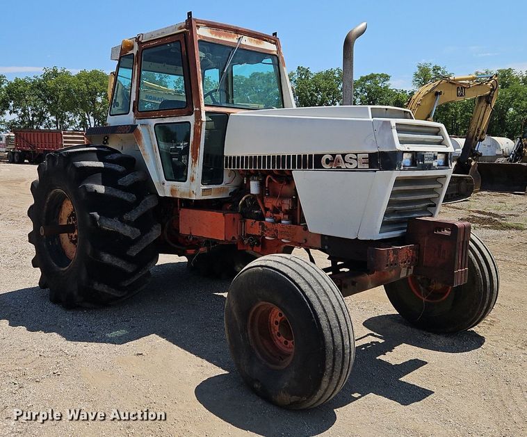 image for item DR8719 Case 2590 tractor