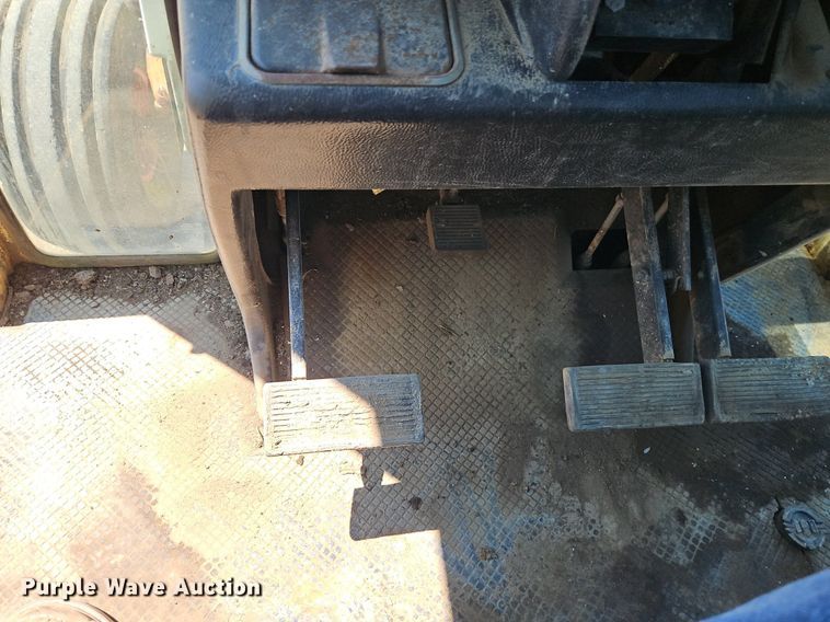 image for item DR8719 Case 2590 tractor