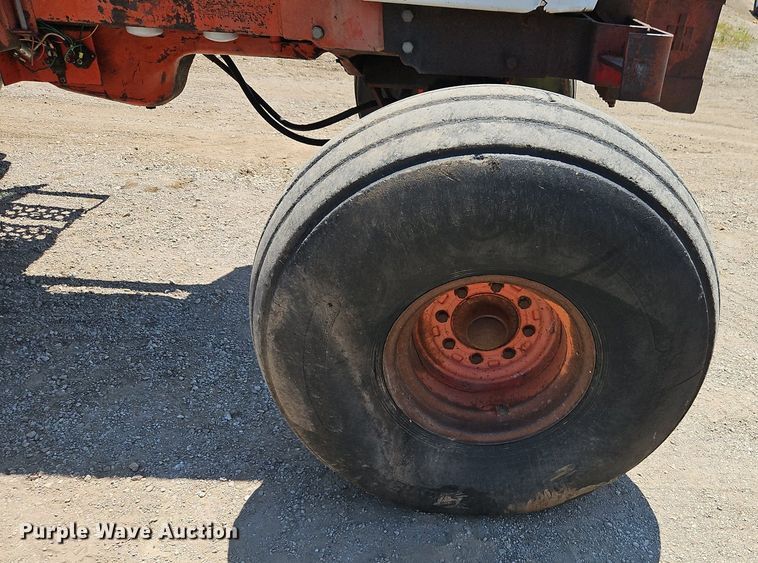 image for item DR8719 Case 2590 tractor