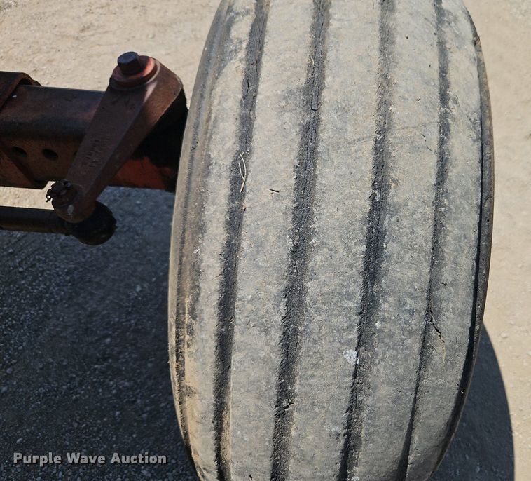 image for item DR8719 Case 2590 tractor