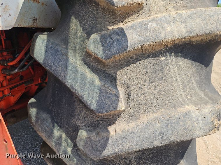 image for item DR8719 Case 2590 tractor