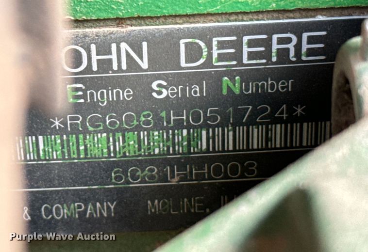 image for item DU3021 1998 John Deere 9610 combine
