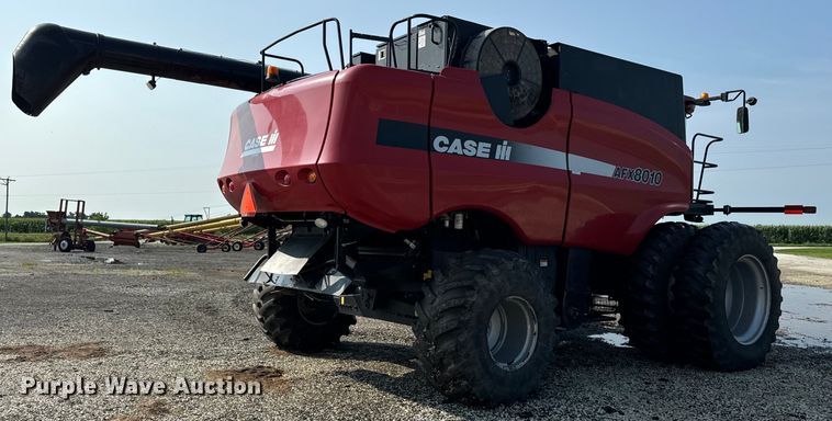 image for item DV5825 2006 Case IH AFX8010 combine