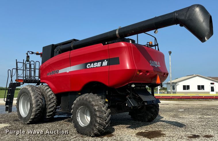 image for item DV5825 2006 Case IH AFX8010 combine