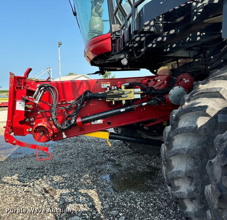 image for item DV5825 2006 Case IH AFX8010 combine