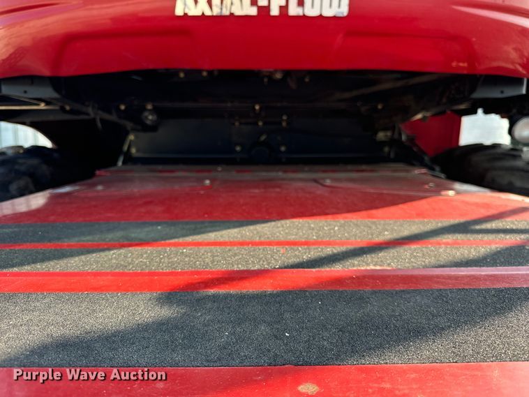 image for item DV5825 2006 Case IH AFX8010 combine