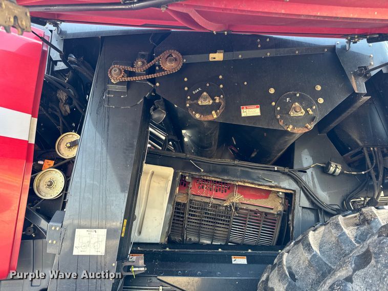 image for item DV5825 2006 Case IH AFX8010 combine