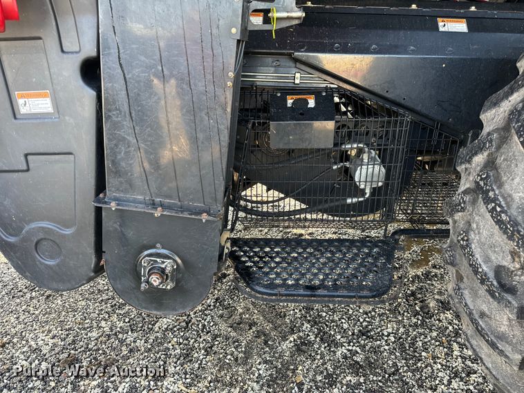 image for item DV5825 2006 Case IH AFX8010 combine