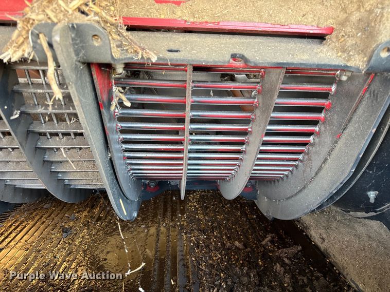 image for item DV5825 2006 Case IH AFX8010 combine