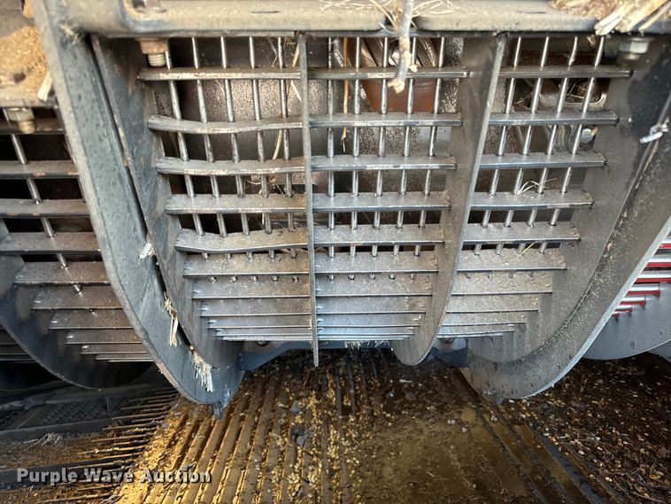 image for item DV5825 2006 Case IH AFX8010 combine