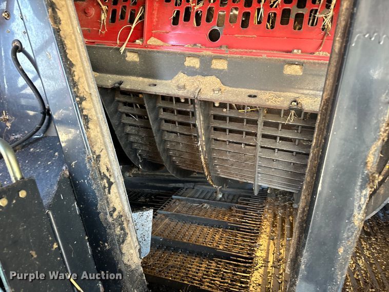 image for item DV5825 2006 Case IH AFX8010 combine