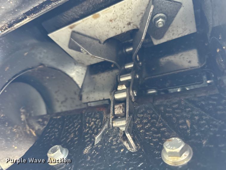 image for item DV5825 2006 Case IH AFX8010 combine