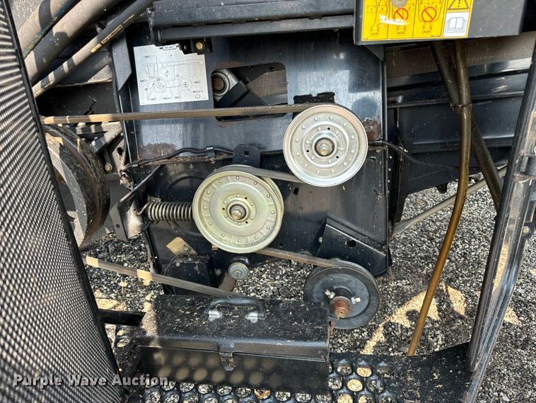 image for item DV5825 2006 Case IH AFX8010 combine