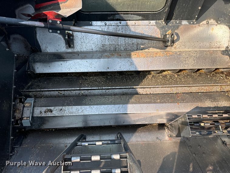 image for item DV5825 2006 Case IH AFX8010 combine