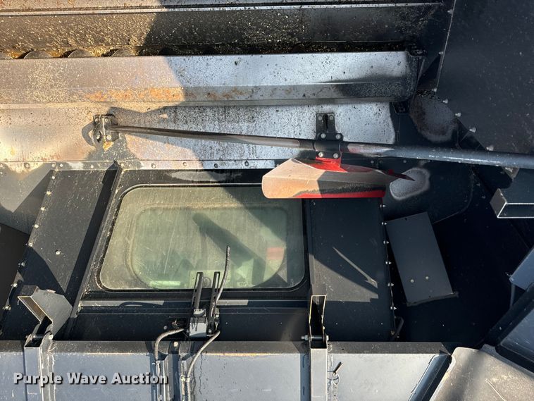 image for item DV5825 2006 Case IH AFX8010 combine