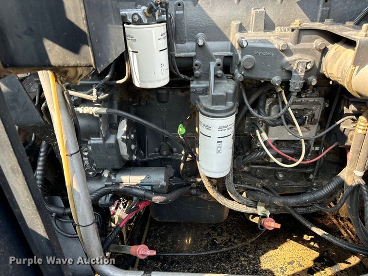 image for item DV5825 2006 Case IH AFX8010 combine