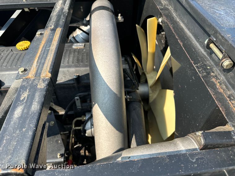 image for item DV5825 2006 Case IH AFX8010 combine