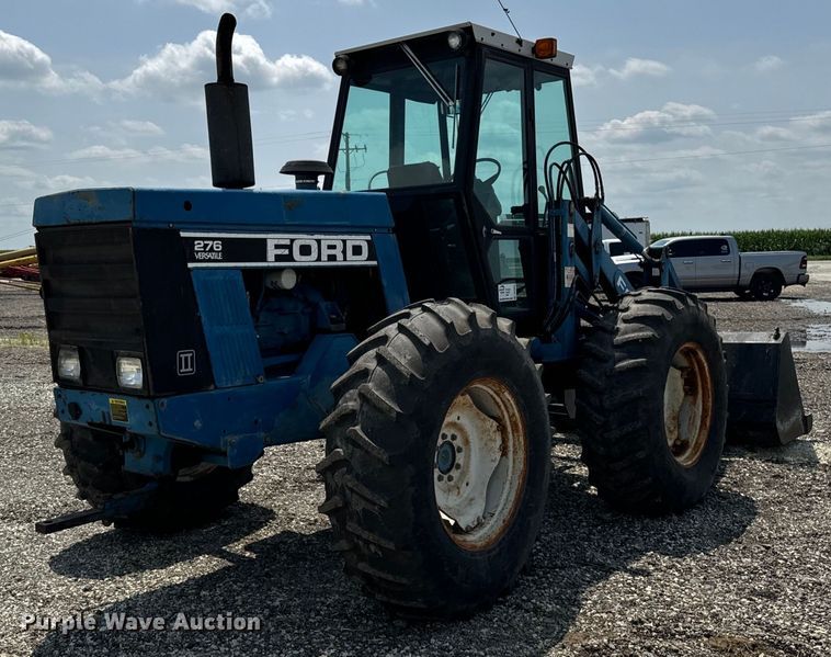 image for item DV5828 1989 Ford Versatile 276 4WD bi-directional tractor