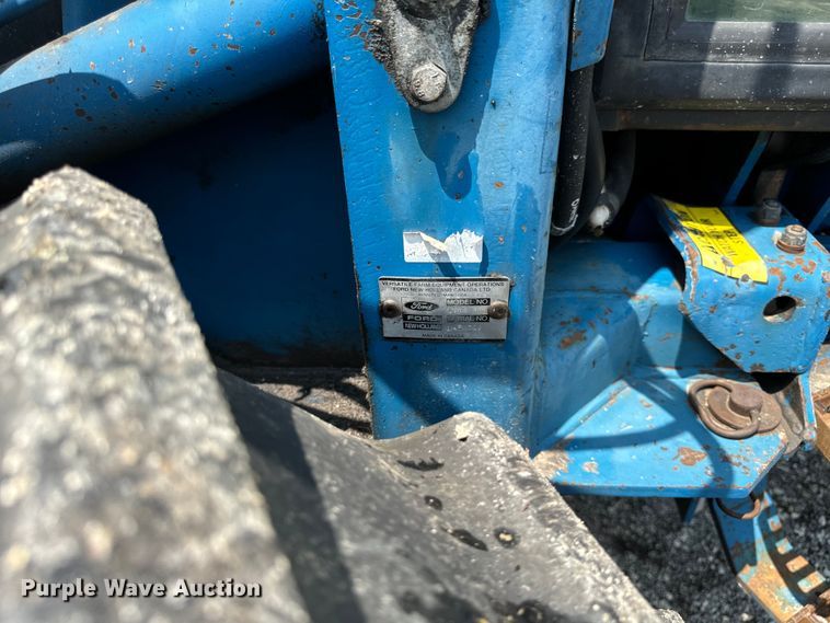 image for item DV5828 1989 Ford Versatile 276 4WD bi-directional tractor